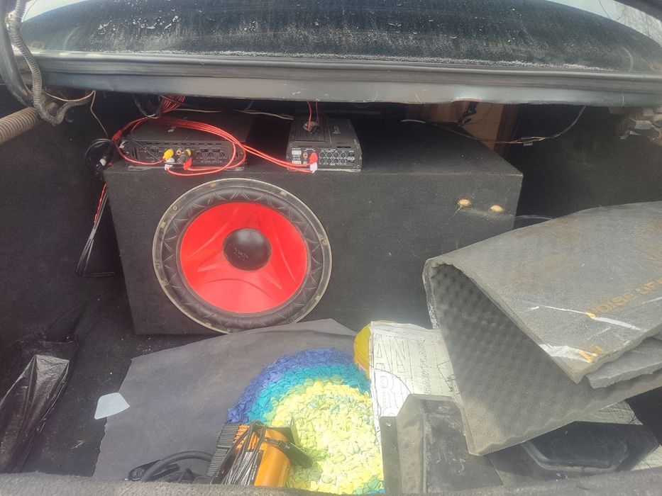 Усилитель 2 та и Сабвуфер