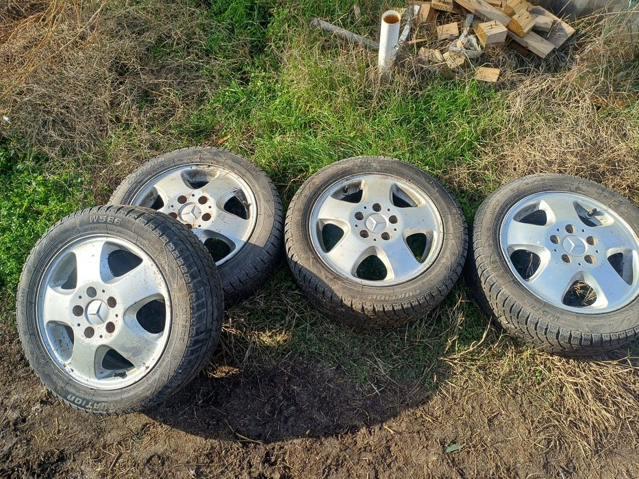 Продавам джанти с зимни гуми