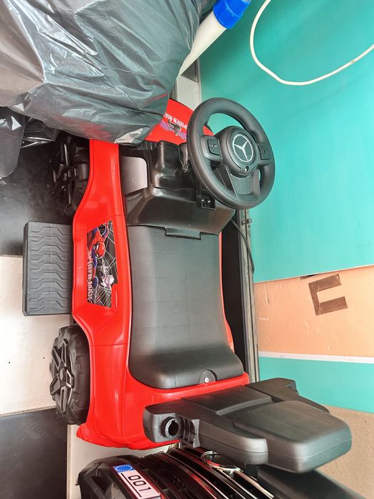 Продам машинку и качалку