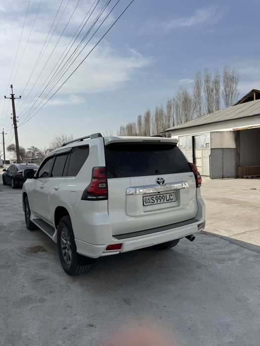 Tayota Prado 2019 god