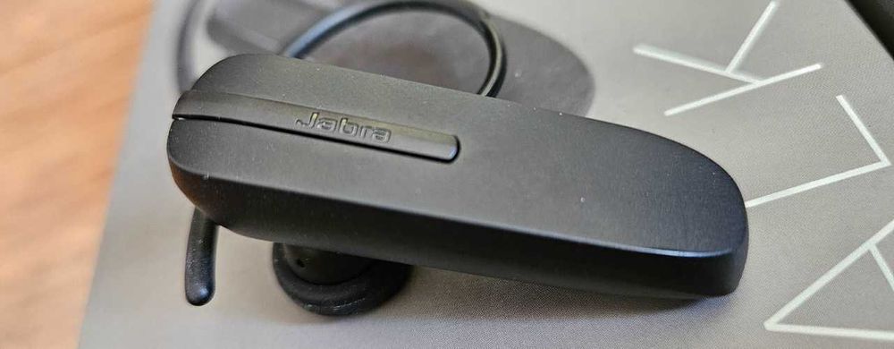 Bluetooth моногарнитура Jabra Talk 5 черный Оригинал