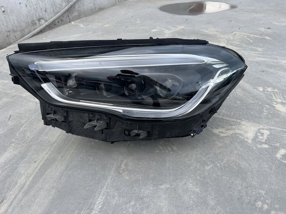 Фар Mercedes GLA W247 2020-