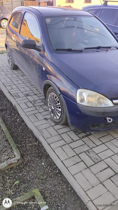 Opel CORSA C motor 1 L benzina se vinde pentru Dezmembrare