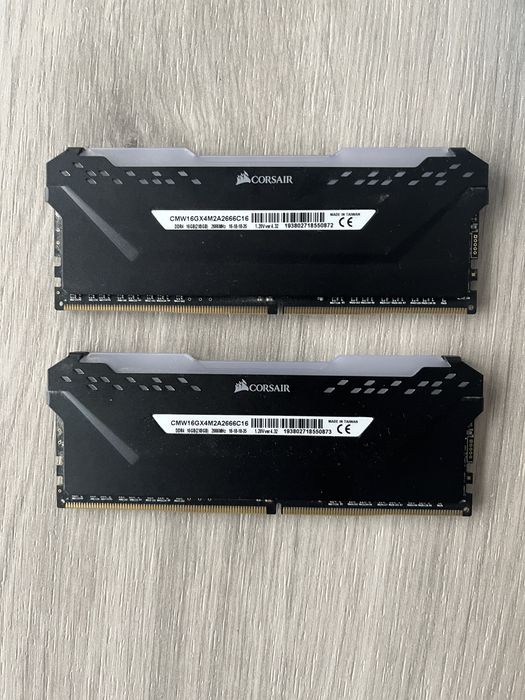 Memorie ram 16 gb ddr4