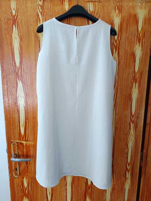 Рокля BIANCO LUCCI размер М