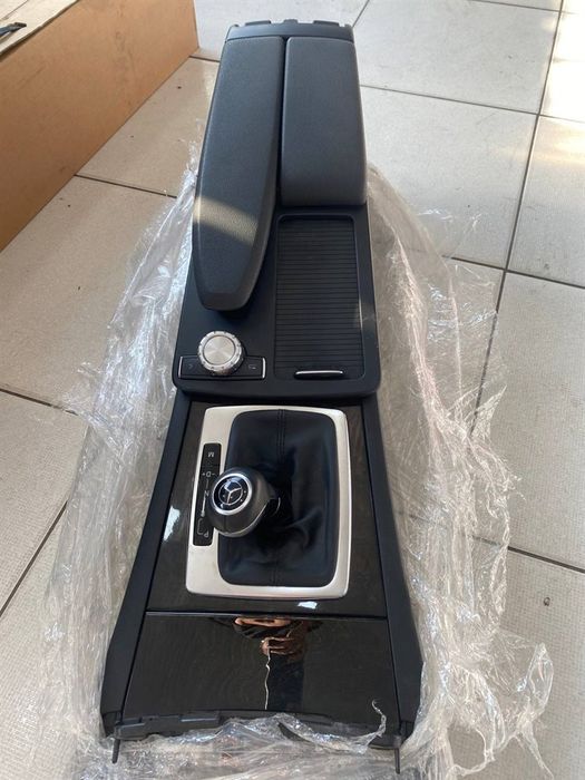 Mersede 204 bar детально яьни булаклаб сотамиз