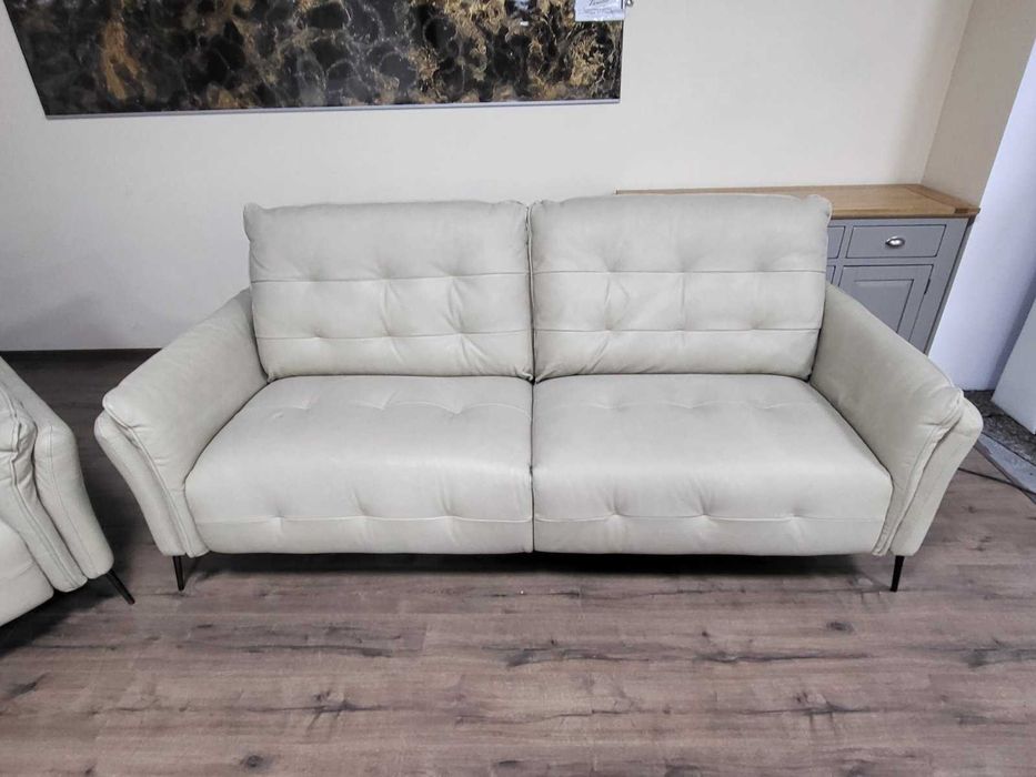 Италиански кремав кожен комплект тройка, двойка и фотьойл Bolzano