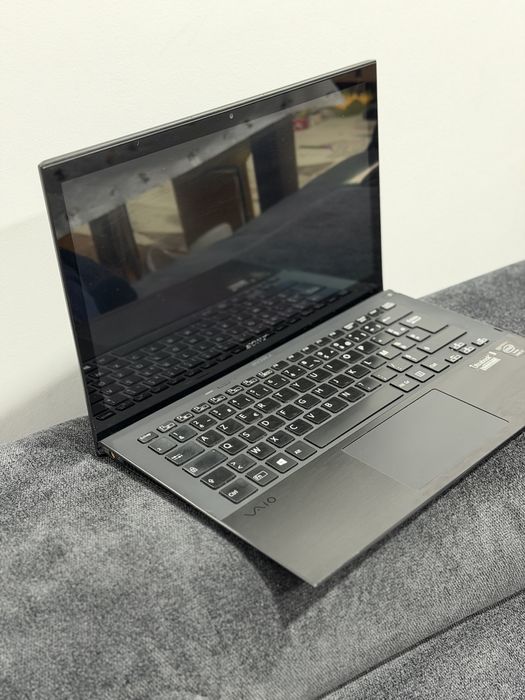 Sony Vaio Ultrabook i7 Лаптоп