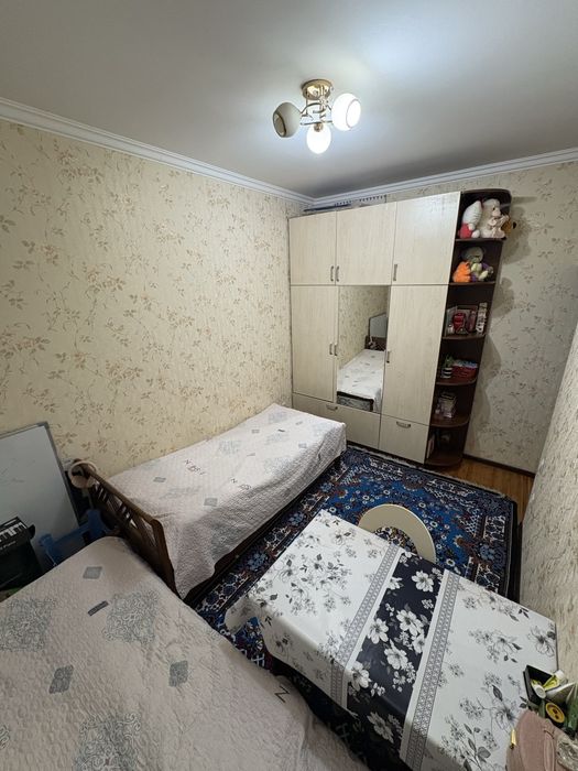 Чилонзор 8-кв 3-хонали уй