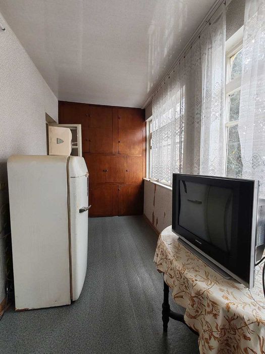 м.Буюк Ипак Йули Саехат Школа 171 3-комн 3/4 70 м² кирпич 2х6 чистая