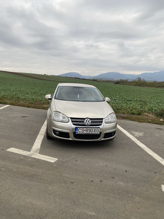 Vând  VW  Jetta 2009