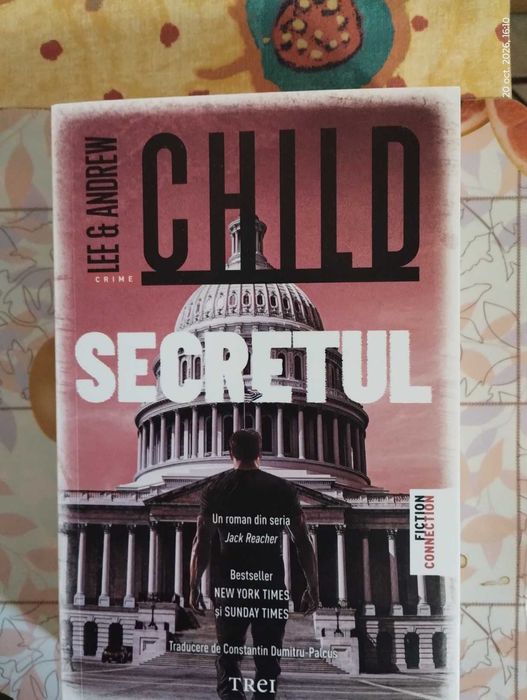 Vand pachet de 5 carti de Lee Child 120 lei
