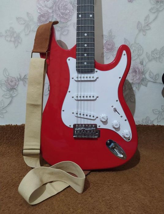 Электрогитара Terris срочно