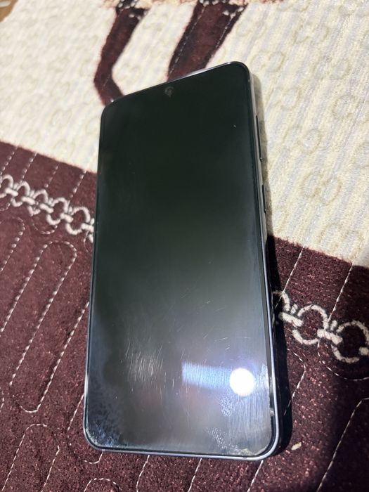 Самсунг S23 256гб