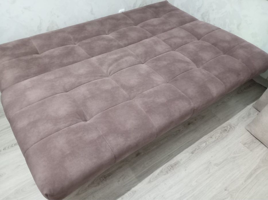 Продам диван раздвижной