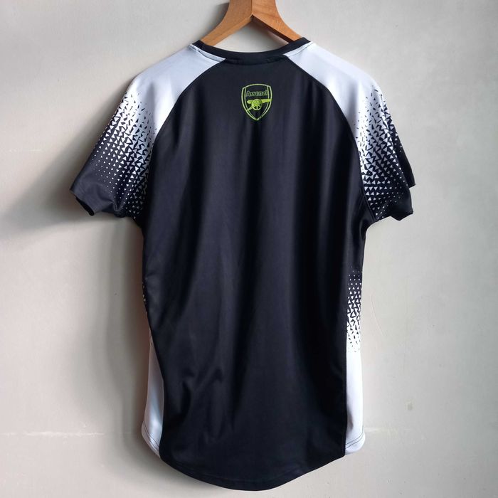 Оригинална лицензирана фенска тениска на Arsenal FC