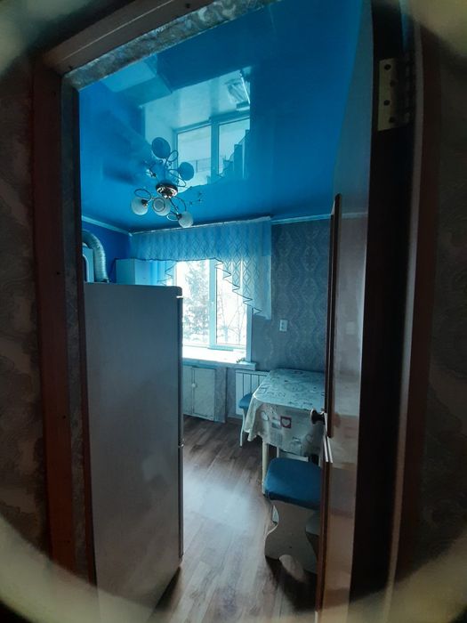 Продам квартиру в районе площади.