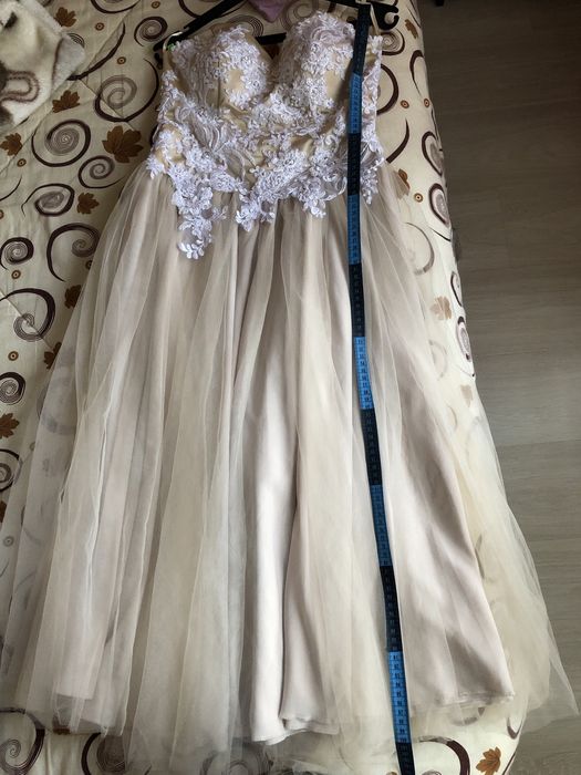 Официална рокля/oficialna roklq