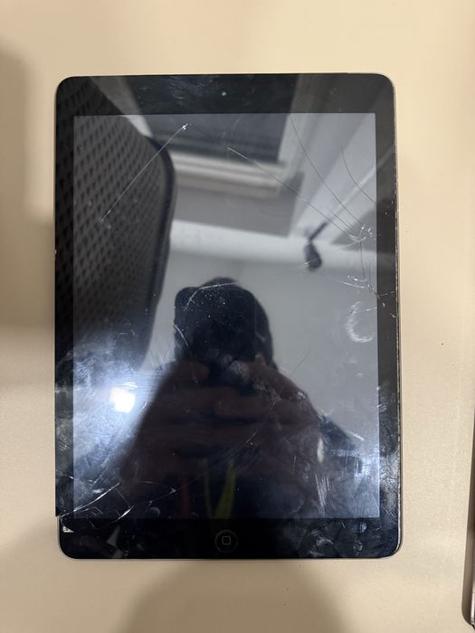 iPad Air 1 si iPad Air 2 pentru piese recarosare