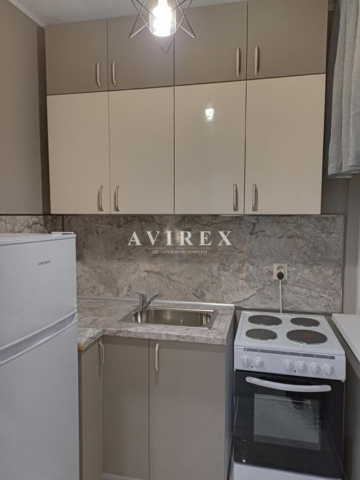 Дава се под наем Едностаен апартамент в Пловдив, Тракия - 36 кв.м за 318.75 € - Снимка #1