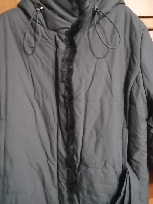 Продам женский пуховик