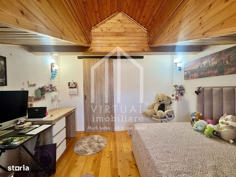 Apartament la casa, 3 camere, 77mp utili + pod (35mp) - Central