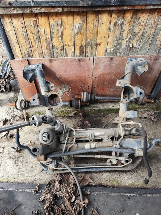 Преден мост Bmw x3 e83 -2005г-2.0d-150кс 4х4