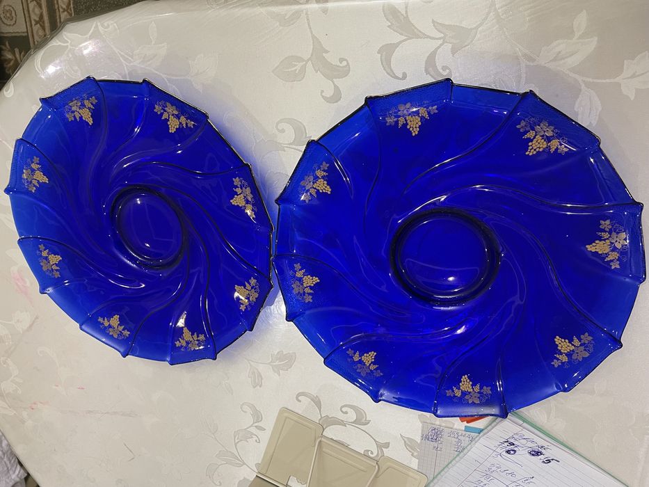 Продам плоские вазы для фруктов