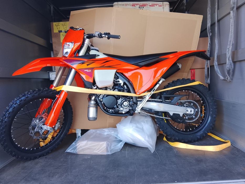 KTM 300 TBI 2026 Nou KTM  F 500 SixDays  Husqvarna FE 450