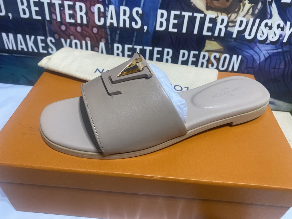 Papuci/Slapi Louis Vuitton dama premium