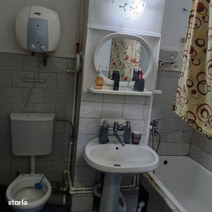 - Apartament 1 camera, confort 1 decomandat, Buzaului, suprafata 39mp.