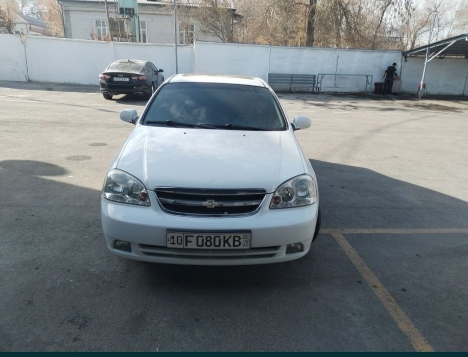 Lasetti 2013 1.6 toza