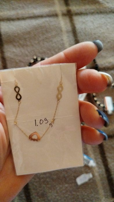 Vând aur  350 gramul