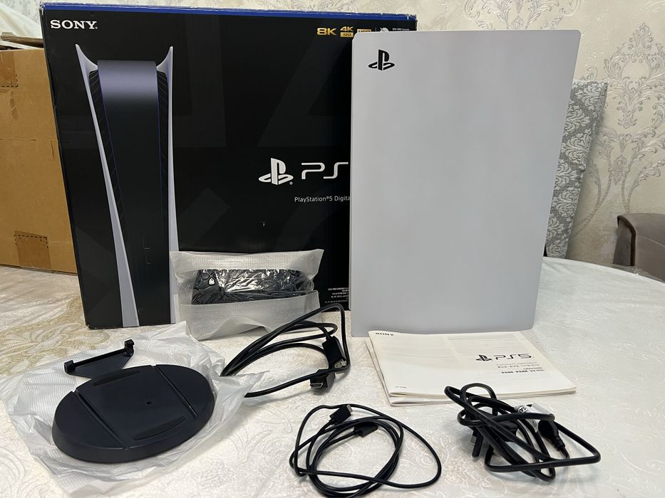 Playstation 5 Fat с самыми топовыми играми, полный комплект
