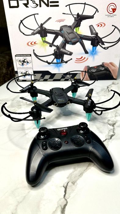 Dron. Дрон.  Квадрокоптер игрушка без камеры!