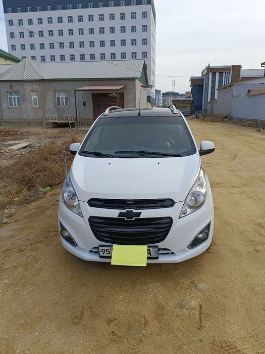 Срочно продам Спарк