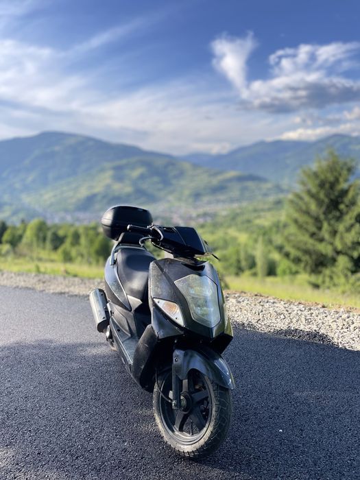 Vand scuter daelim 125 cc