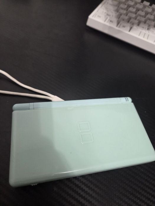 Nintendo ds lite