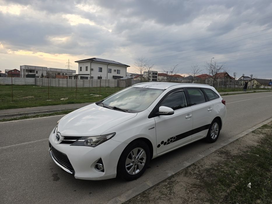 Hybrid Cutie automata 1 8 benzina  Xenon  Clima Camera marsalier