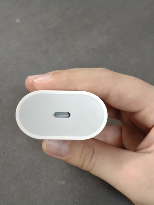 Блок питания для IPhone