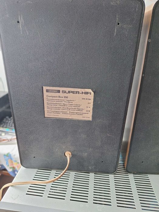 Grundig SUPER -HIFI Box 250+boxe Teleton+SIEMENS +HI FI 230I