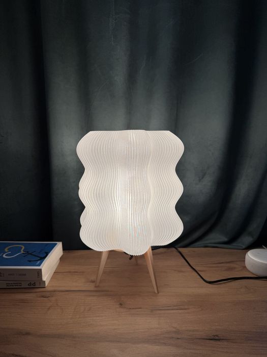 Wavy lamp.