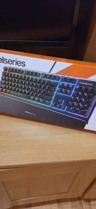 Nvidia 3060 TI  procesor amd 5600g  Monitor aoc 165hz kit mouse tastatura steelseries