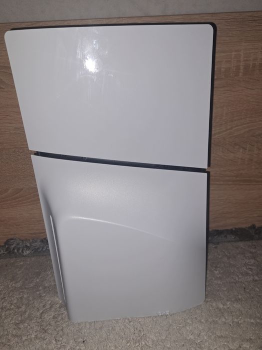 PS5+2 джойстика и 5 игри