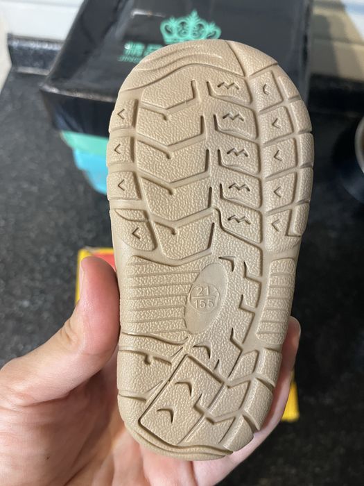 Новые сандали на годик