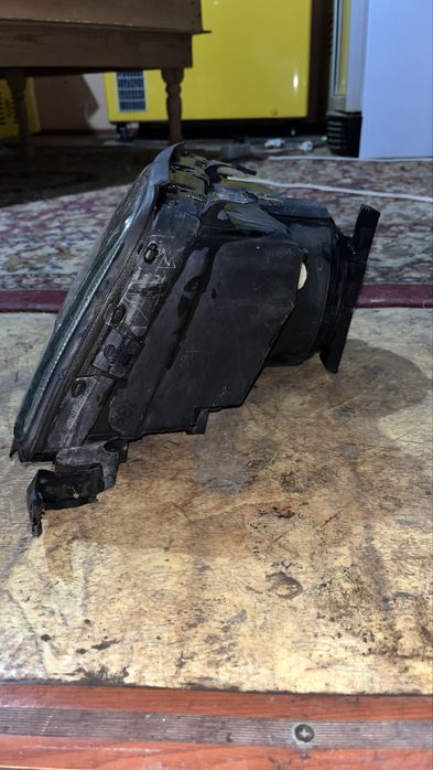 Фары на ауди с 4 оригинал хелла