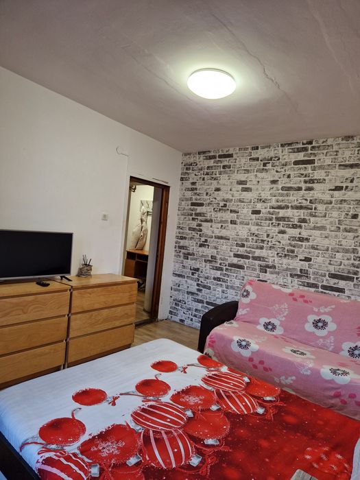 Garsoniera pentru închiriat