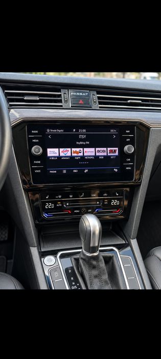 VW Passat Facelift, Full, Model 2023 • 2.0 TDI 150CP • DSG7 • ACC 3 • LED • Scaune Copii Integrate ,  Vând sau  la Schimb  (cu 3.5T, Camion mare, Suv)
