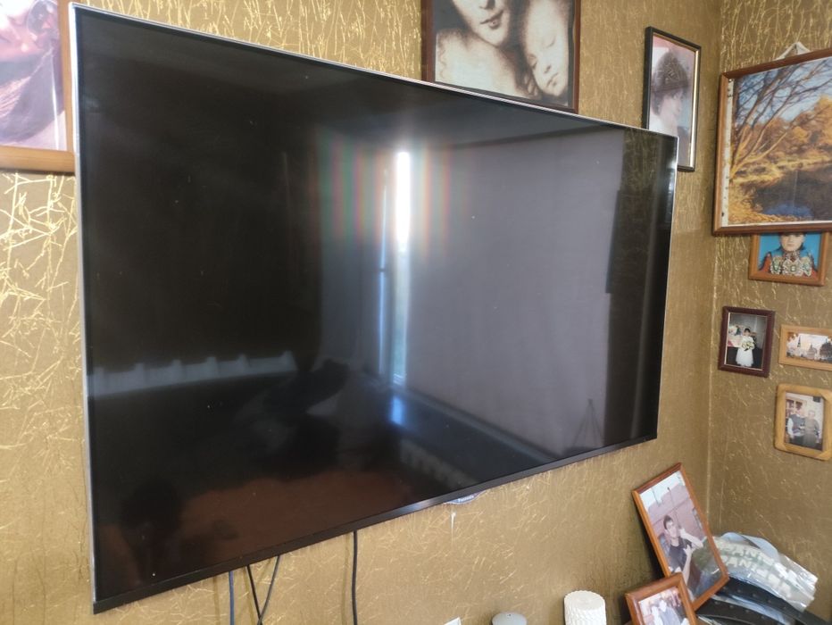 Смарт ТВ андроид  55" диагональ