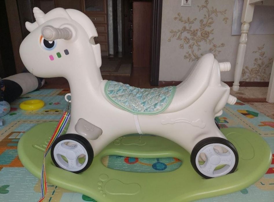 Толокар модель 3в1, новый!